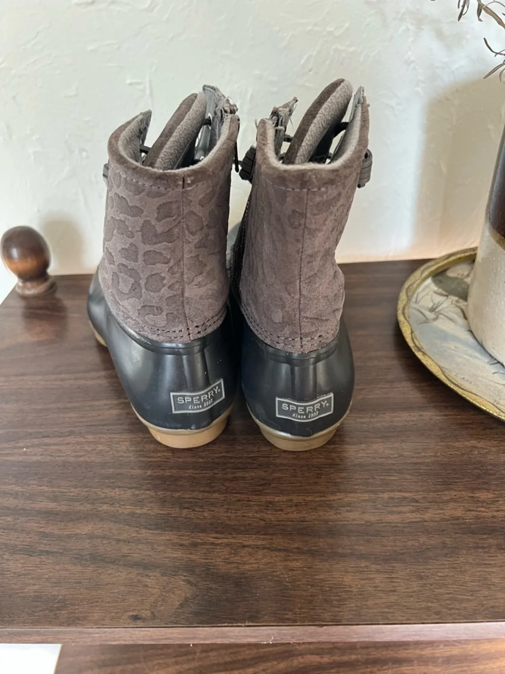 Sperry Brown Lace-Up Waterproof Duck Boots
